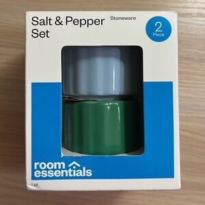 Room Essentials Stoneware Salt Pepper Shaker Set Blue Green Small Two Inch New
